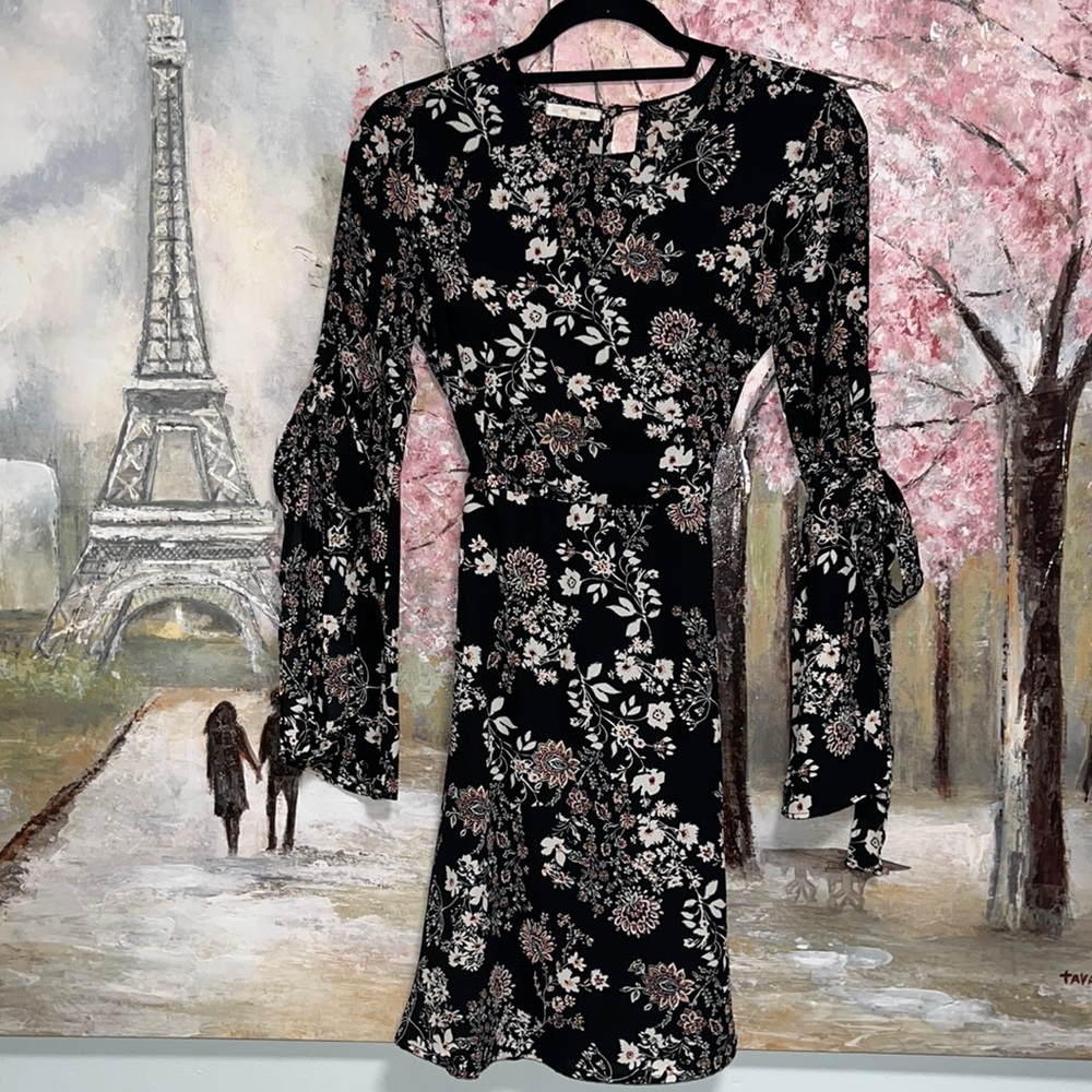 Maurices Gothic Cottage Core Black Floral Print Batwing Sleeves Mini Dress sz XS